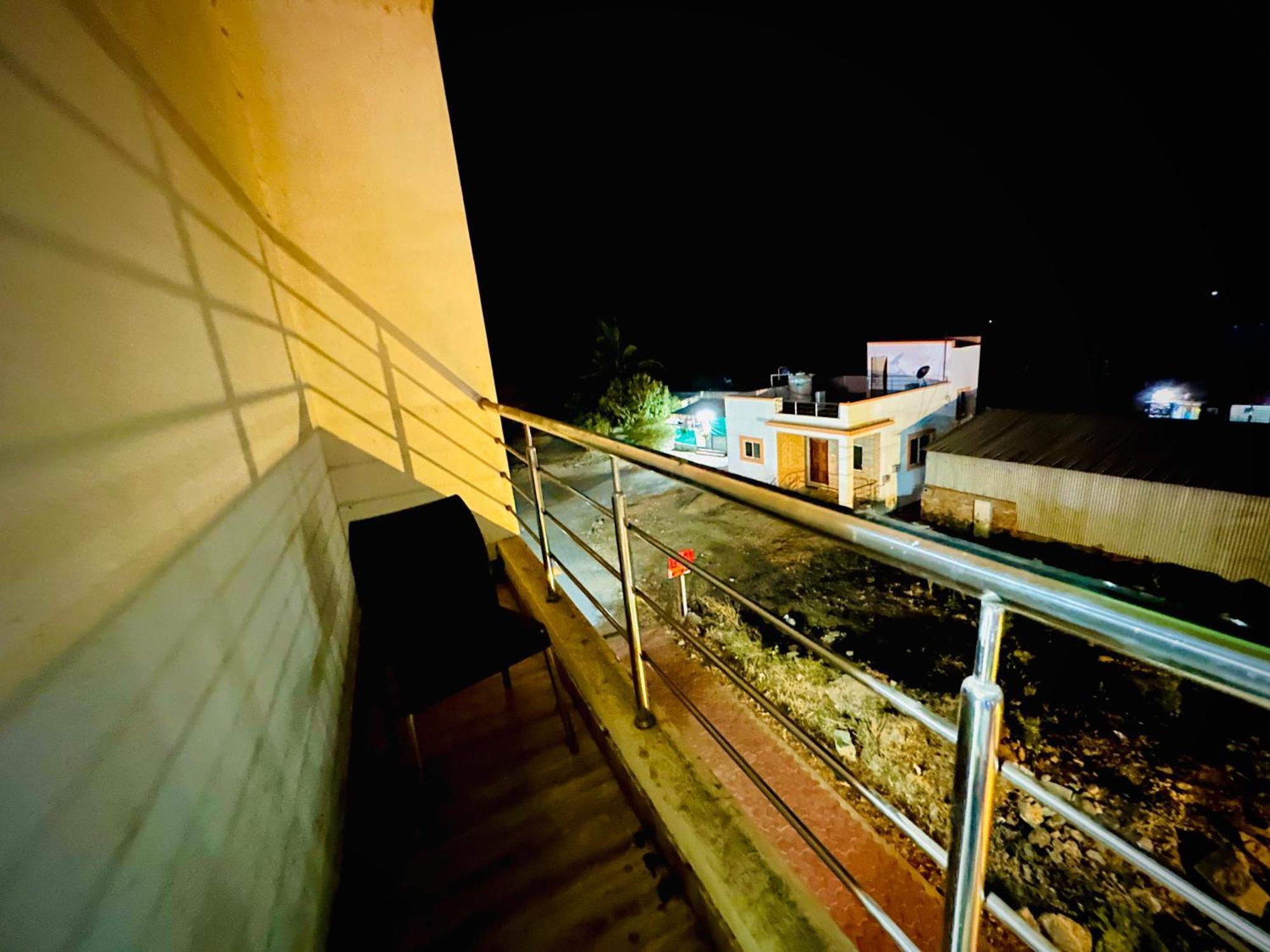 Hotel Sawai Executive Jadhavwadi 外观 照片